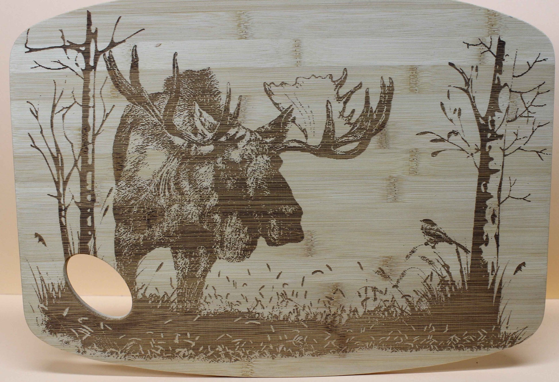 Schneidebrett aus Holz Motiv Elch