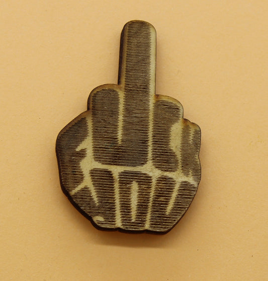 Lasergeschnittener und graviert Holz Magnetpin Stinkefinger Das ultimative Statement mit Humor