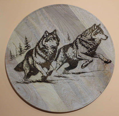 Rundes Servierbrett  Deko Brett aus Mangoholz mit Wolf Motiv