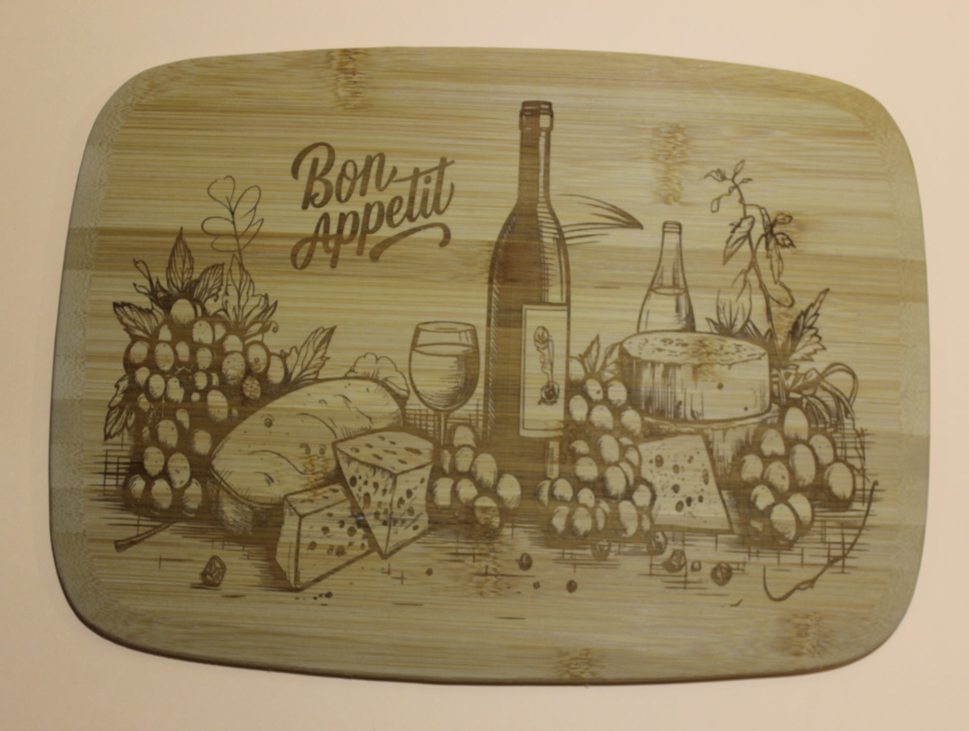 Bambus Servierplatte Motiv Bon Appetit essen und Trinken Wein Käse Brot Genießen Akazien Schneidebrett oder Servierbrett Holz Motiv Hirsch Weidmannsheil Jagd Laser Graviert kann nach eigenem Wunsch personalisiert werden